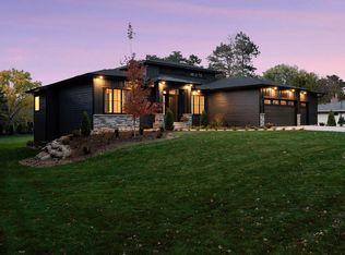 631 Callahan Pl, Mendota Heights, MN 55118