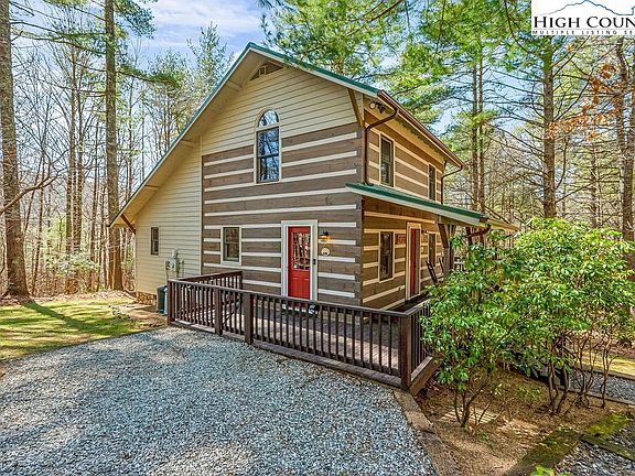 3rd image of 560 Pine Knoll Drive