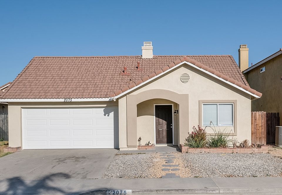1st image of 2075 Sundown Dr