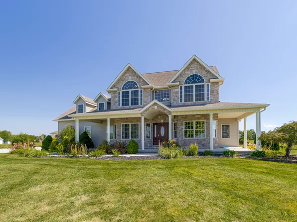 12872 N Coonhunters Rd, Batesville, IN 47006