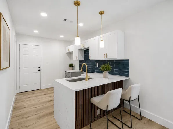 701 Chicago Ave, Fort Worth, TX 76103