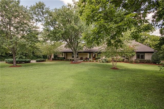 1st image of 2324 Castleman Dr
