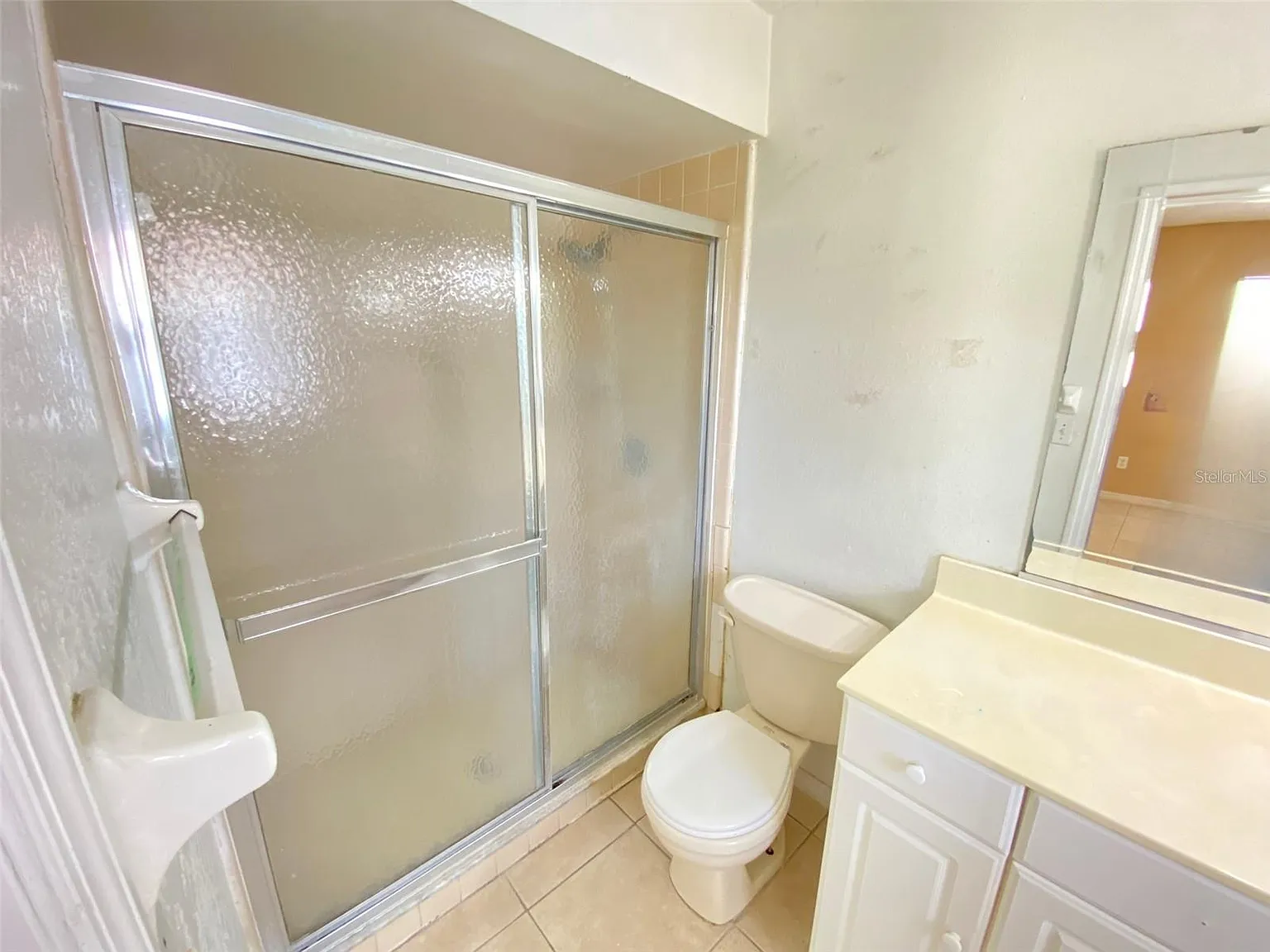4 bed, 1410 sqft, $2,300 — Photo 2