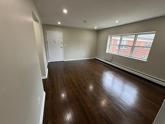 2nd image of 111-110 Lincoln Ave #23A