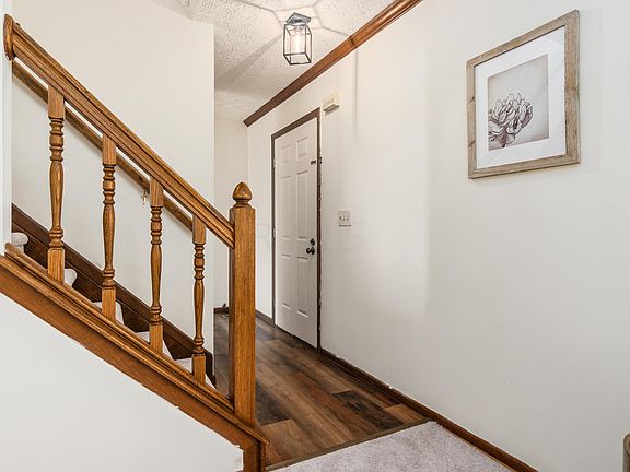 4th image of 6022 Meadowsglen Dr