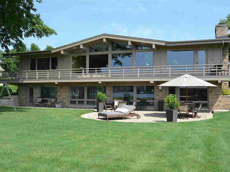 1st image of 3029 Greenleaf Blvd