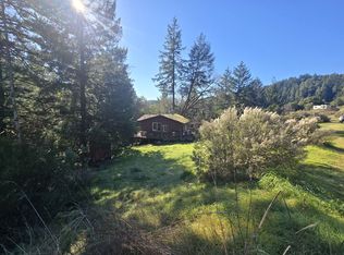 9752/9850 Mattole Canyon Rd, Whitethorn, CA 95589