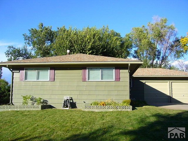 1st image of 11 Bruce Ln