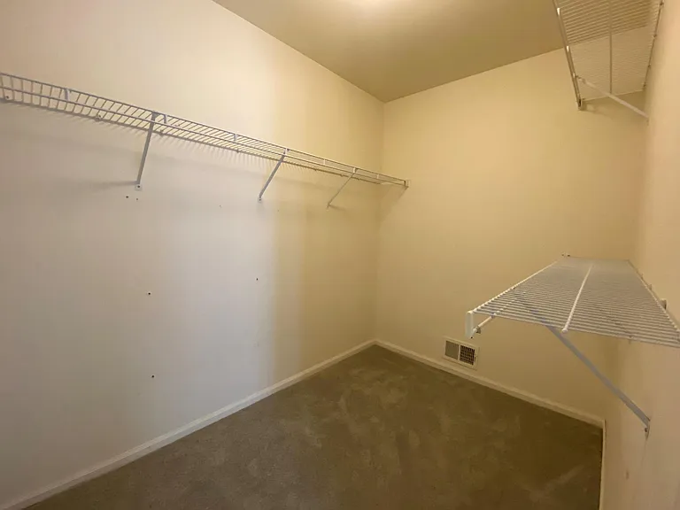 4808 Prestwick Pl — Photo 14