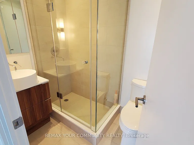 185 Roehampton Ave #2503 — Photo 14