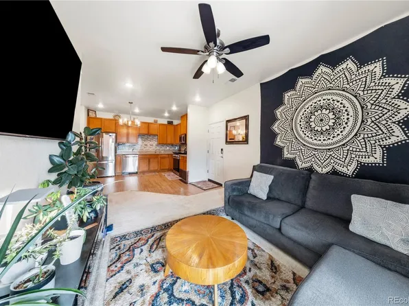 1861 S Dunkirk Street Bldg 4 #302, Aurora, CO 80017