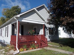 1013 N Fayette St, Jacksonville, IL 62650