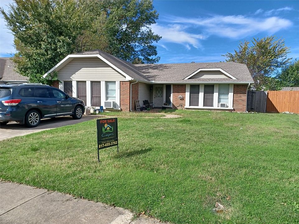 1st image of 1113 Garden Isle Dr