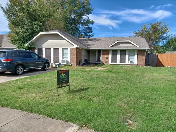 1113 Garden Isle Dr, Irving, TX 75060