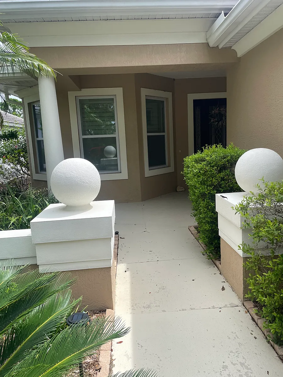 Building Photo - 7135 Kensington Ct