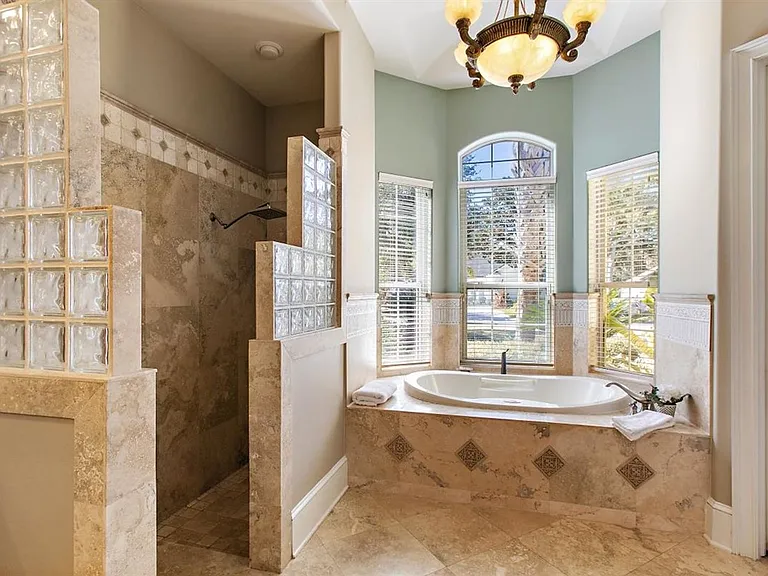 1321 Windsor Harbor Dr — Photo 28