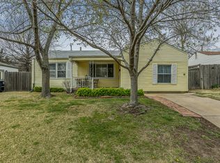 2233 S Old Manor Rd, Wichita, KS 67218