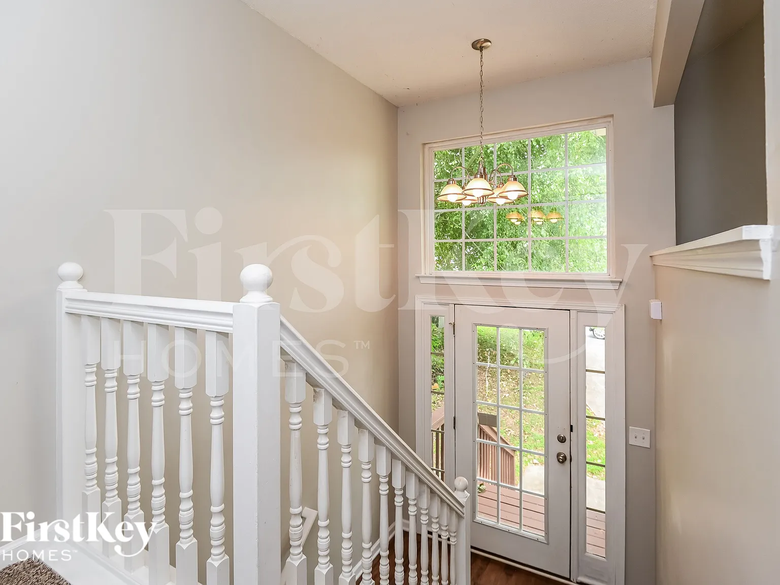 3 bed, 2.0 bath, 1480 sqft, $2,035 — Photo 3
