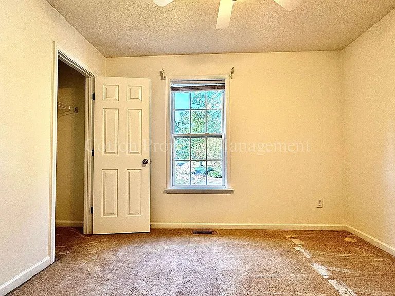 7408 Bluestone Ct — Photo 15