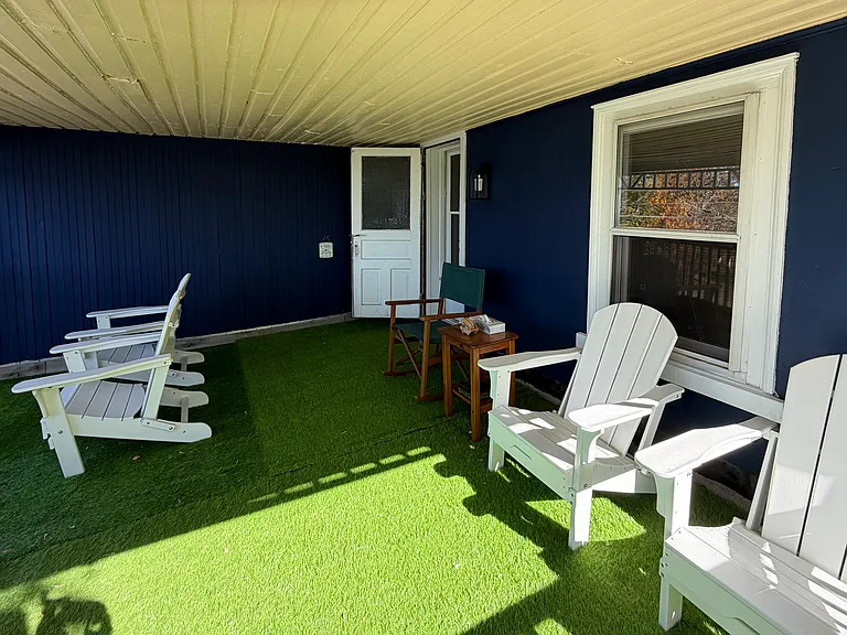 706-708 E Walnut St #B — Photo 6