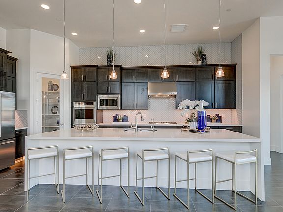 Breakfast bar in kitchen