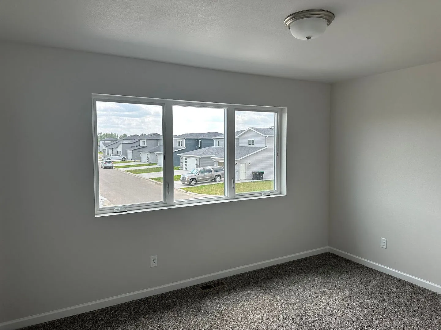 Welcome to Lincoln ND's newest development, Moon Ridge! — Photo 4