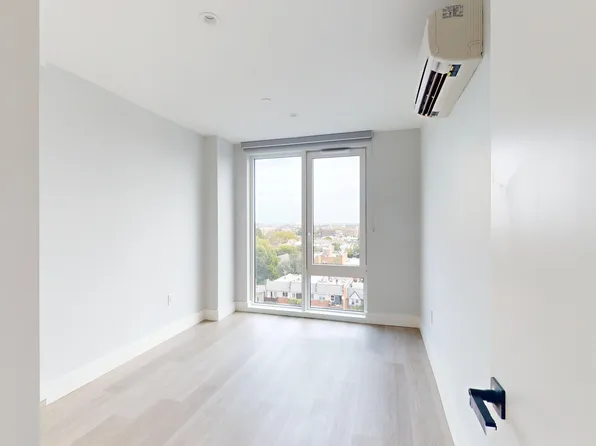 43-25 52nd Street image 14 of 27