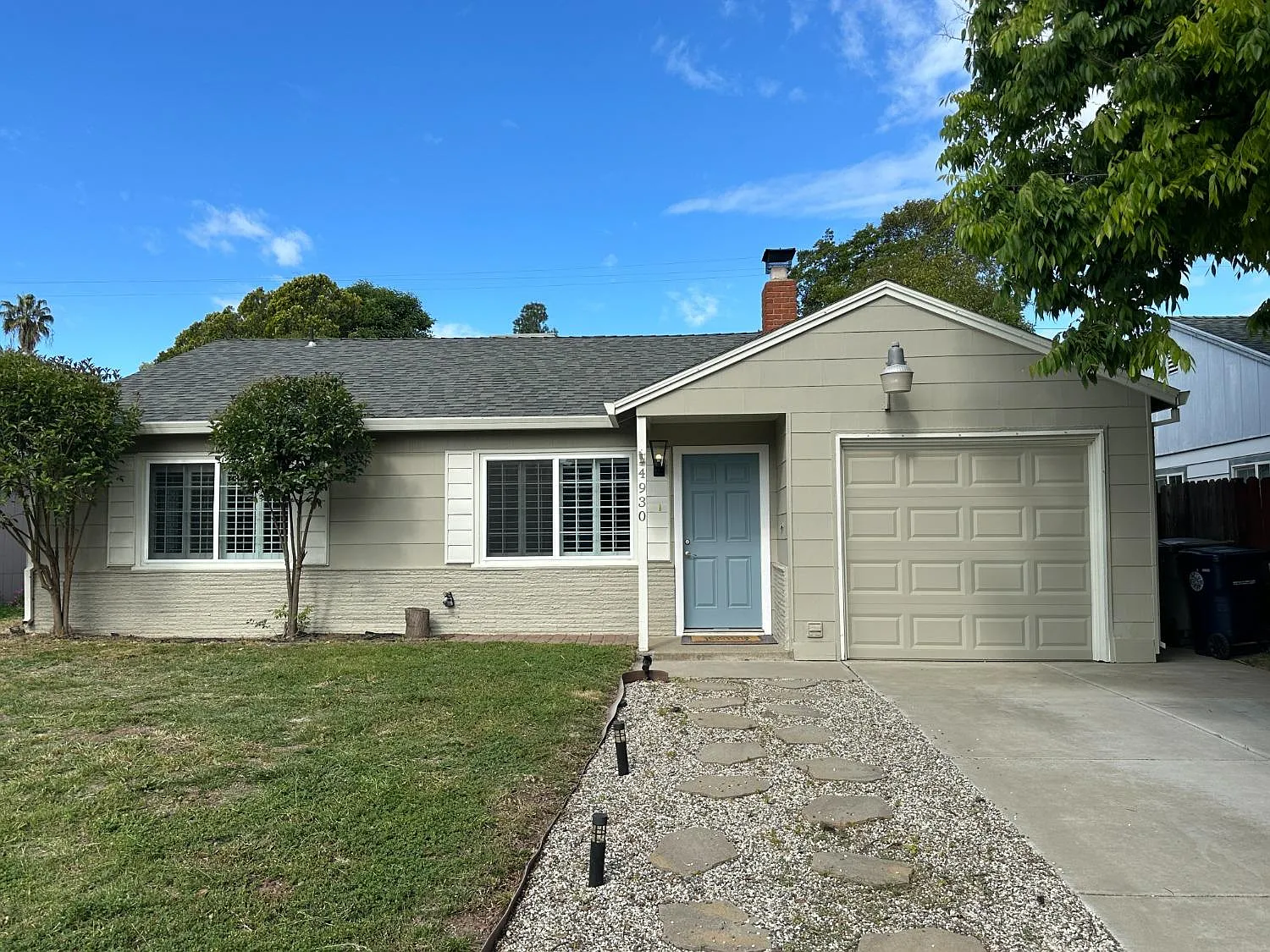 4930 Emerson Rd photo 1