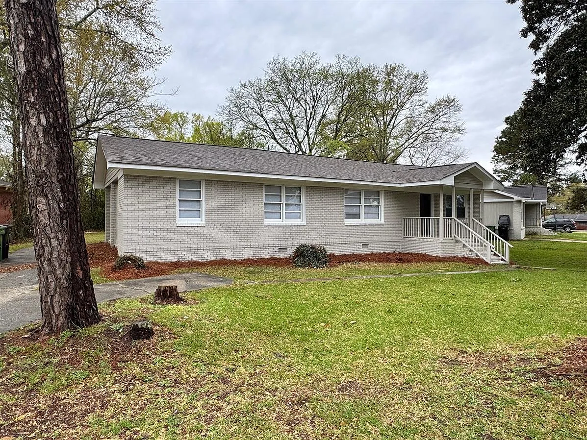 3622 Vivian Ln — Photo 2