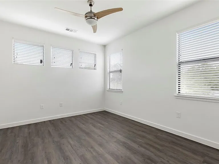 7512 Delafield Ln #A — Photo 22