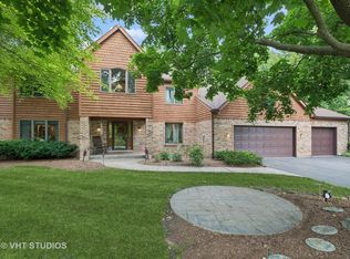 204 Hilltop Ln, Dundee, IL 60118