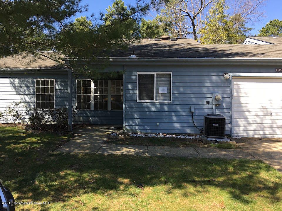 1st image of 645B Sherwood Ct