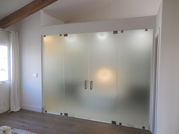 Glass Room Divider in Master