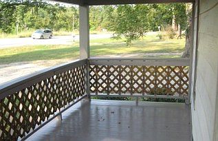 Hwy 81 Porch_07082014