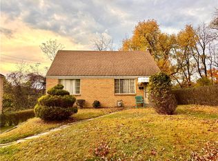 416 Penn Vista Dr, Pittsburgh, PA 15235