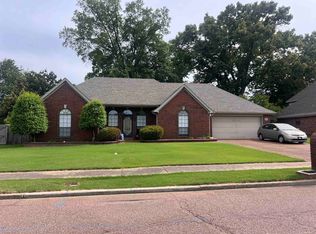 3753 Russell Hurst Dr E, Bartlett, TN 38135