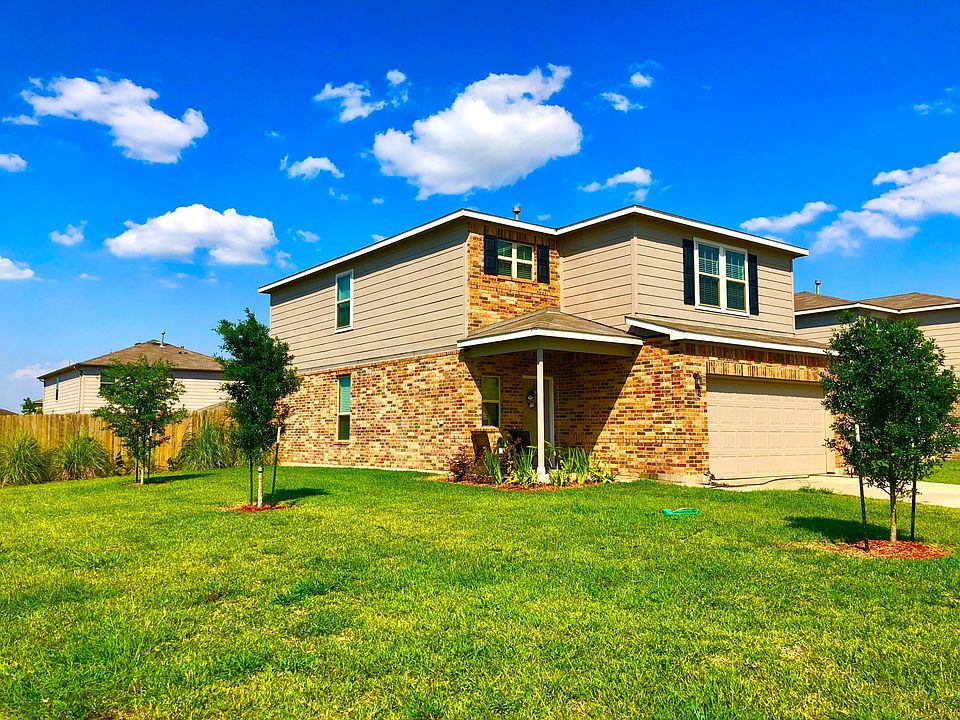 Beautiful oversized corner lot with three live oaks trees