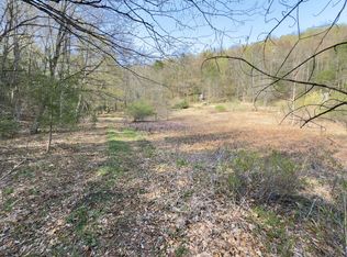 138 E Buckland Rd, BUCKLAND, MA 01338
