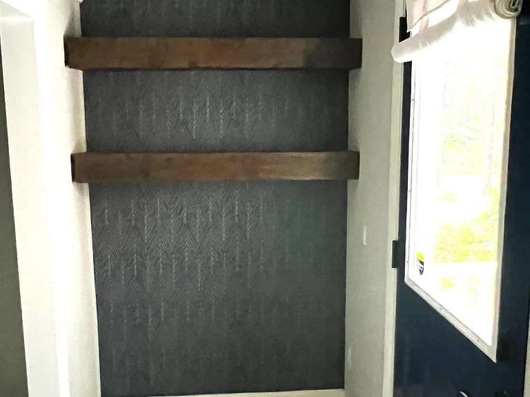 510 W Rhode Island Ave — Photo 3