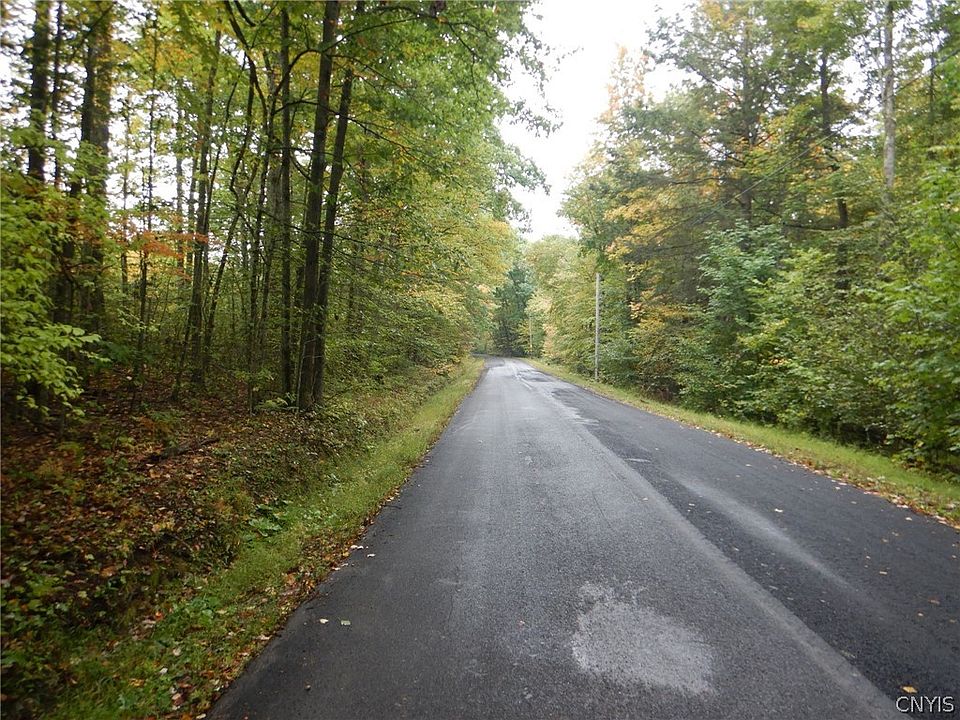 1st image of Flanders Hill Rd