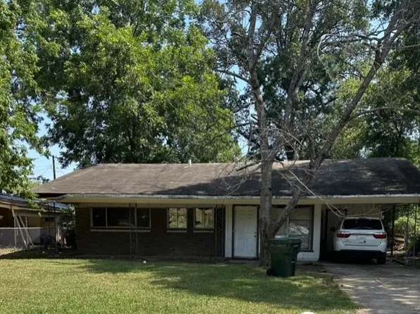 926 Windsor Dr, Shreveport, LA 71106