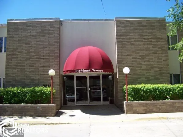 2515-204 Lakeview Ct S, Clear Lake, IA 50428