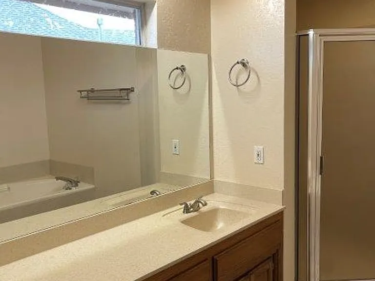 13012 Almond Dr — Photo 14