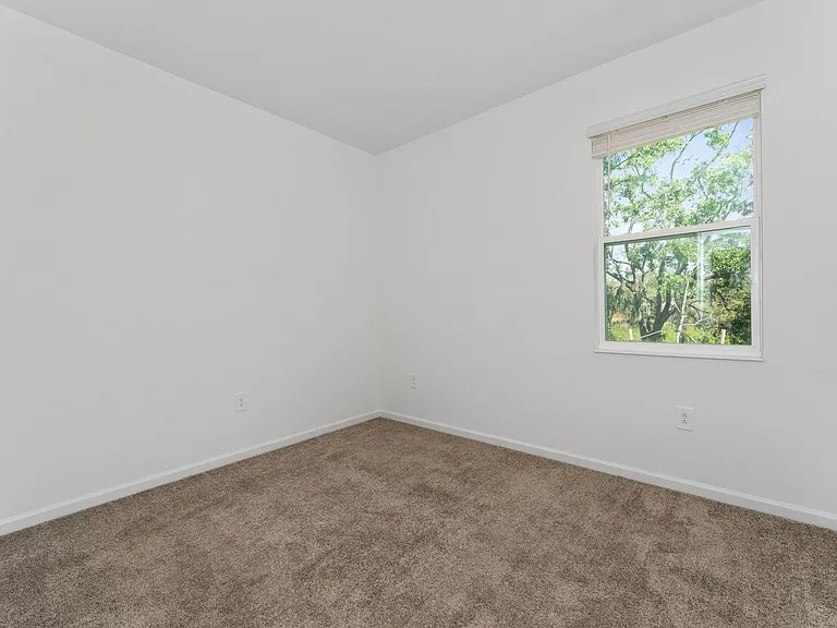 860 Daring Dr — Photo 16