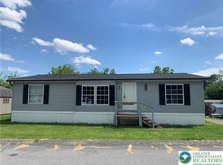 223 Merry St, Hamburg, PA