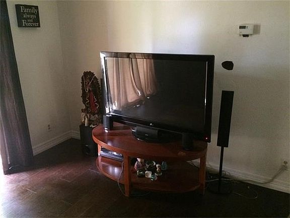 4th image of 6107 Glen Meadow Dr