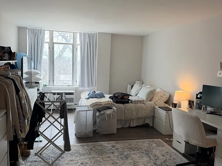 580 N Bank Ln #34 — Photo 4