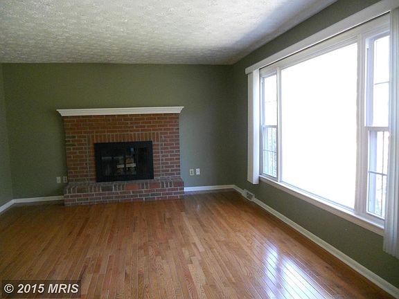 2nd image of 130 Buckingham Dr