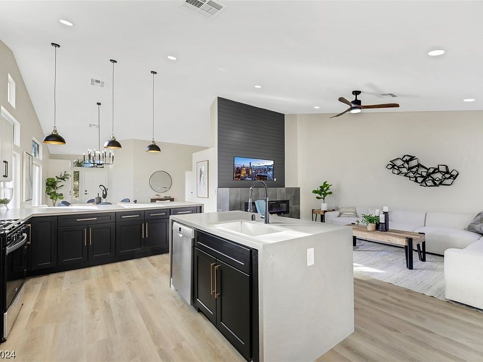 1st image of 2851 Cordillera Dr