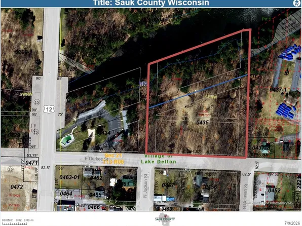 131 E Durkee St, Wisconsin Dells, WI 53965